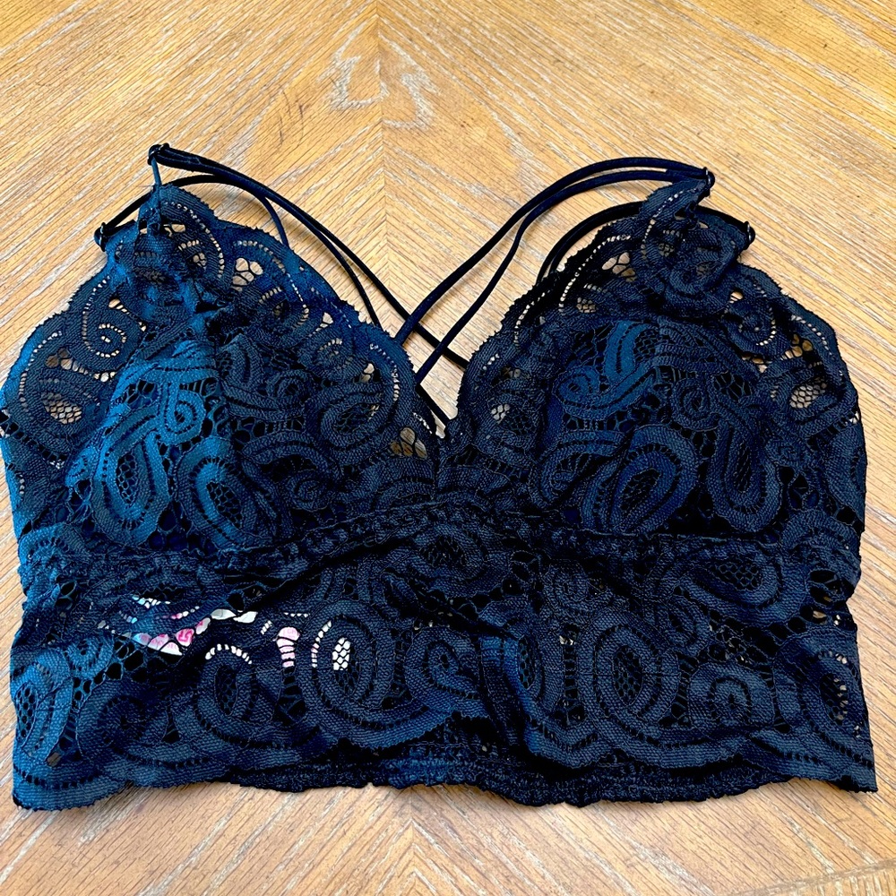 PINK Victorias Secret Lace Bralette Black